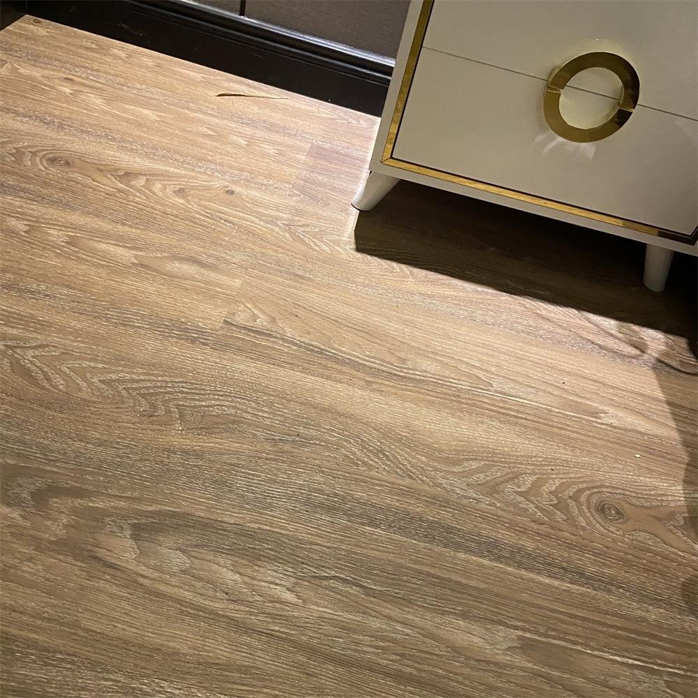 6mm Impervious WPC Floor Tiles thumbnail 2